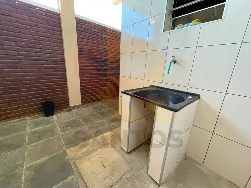 Casa com 3 quartos para alugar, 125m2 em Mirante do Arujá, Aruja - SP - imagem 9 Foto 9 de Casa com 3 quartos para alugar, 125m2 em Mirante do Arujá, Aruja - SP