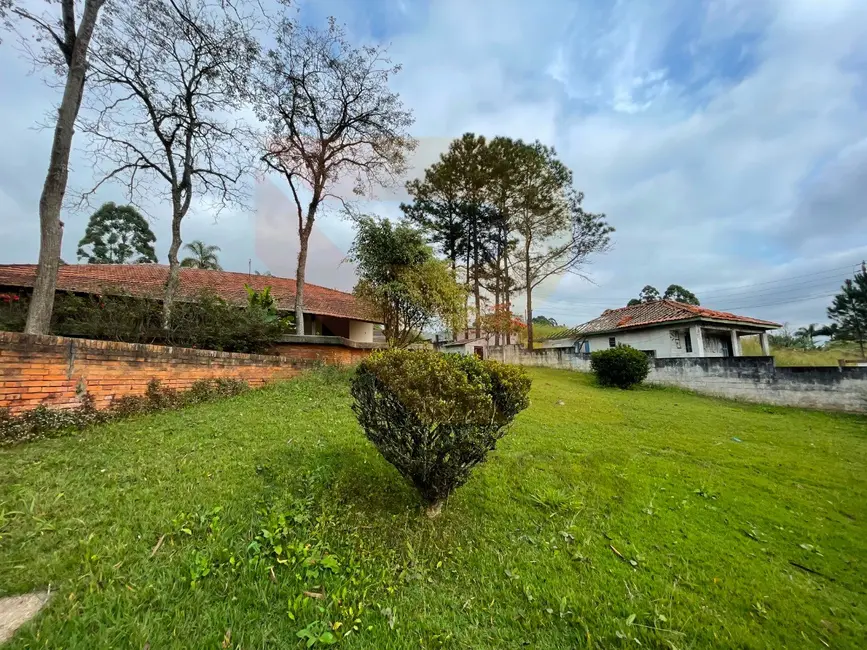 Terreno / Lote à venda, 2743m2 em Jardim das Cerejeiras, Aruja - SP - imagem 7 Foto 7 de Terreno / Lote à venda, 2743m2 em Jardim das Cerejeiras, Aruja - SP