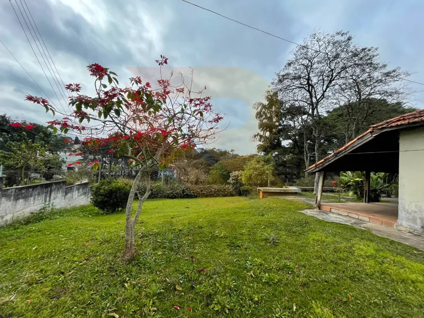 Terreno / Lote à venda, 2743m2 em Jardim das Cerejeiras, Aruja - SP - imagem 3 Foto 3 de Terreno / Lote à venda, 2743m2 em Jardim das Cerejeiras, Aruja - SP