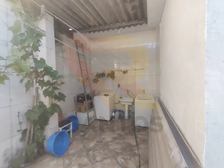 Foto 8 de Casa com 3 quartos à venda em Parque Rodrigo Barreto, Aruja - SP