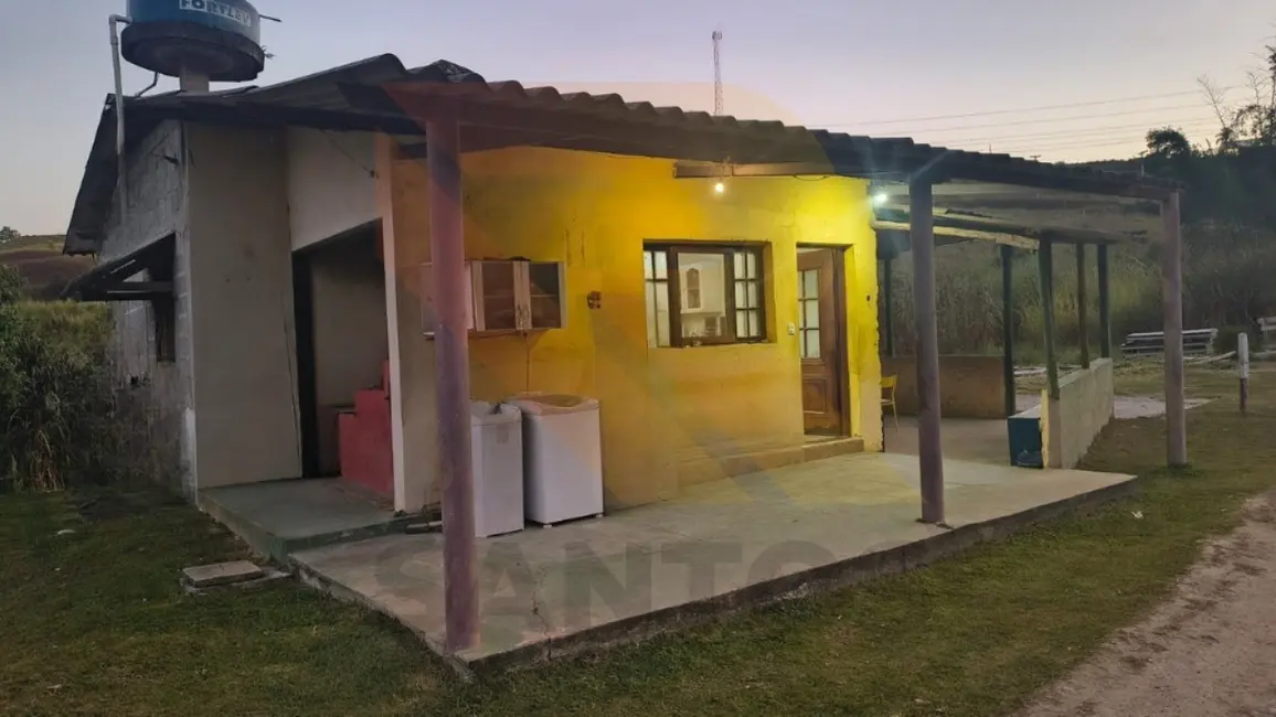 Foto 2 de Casa com 2 quartos à venda, 881m2 em Caputera, Aruja - SP