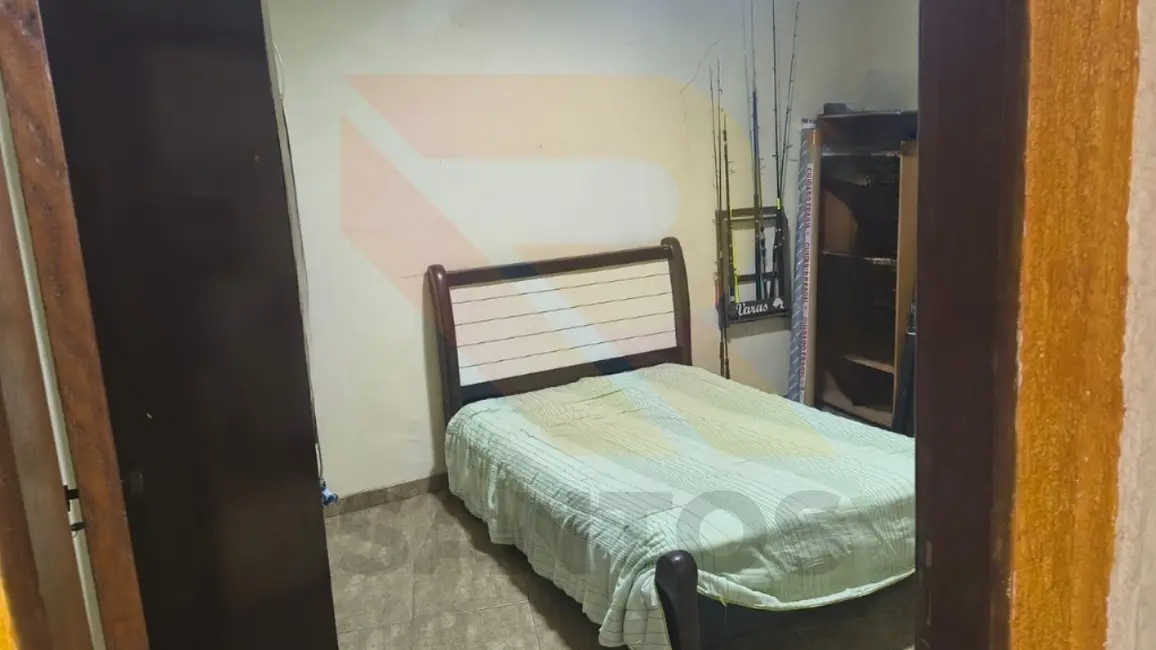 Foto 8 de Casa com 2 quartos à venda, 881m2 em Caputera, Aruja - SP