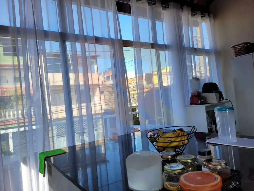 Casa com 4 quartos à venda, 273m2 em Parque Rodrigo Barreto, Aruja - SP - imagem 5 Foto 5 de Casa com 4 quartos à venda, 273m2 em Parque Rodrigo Barreto, Aruja - SP