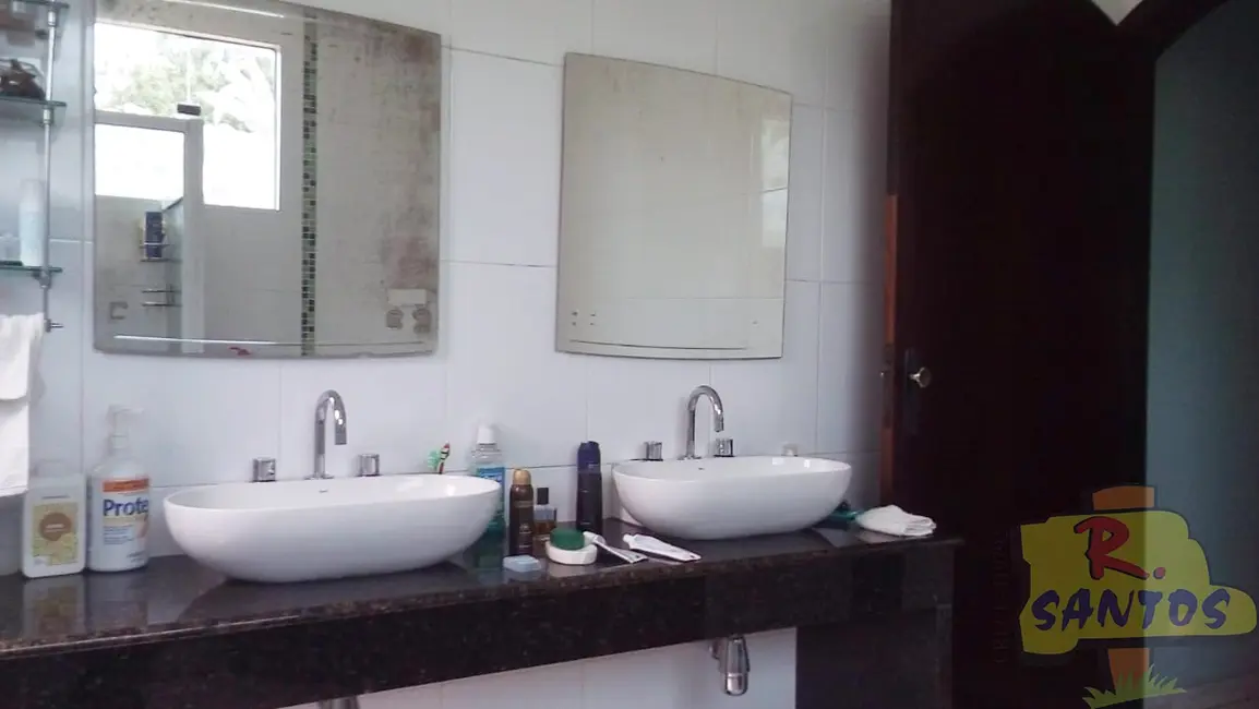 Foto 9 de Chácara com 3 quartos à venda, 529m2 em Jardim Arujá, Aruja - SP