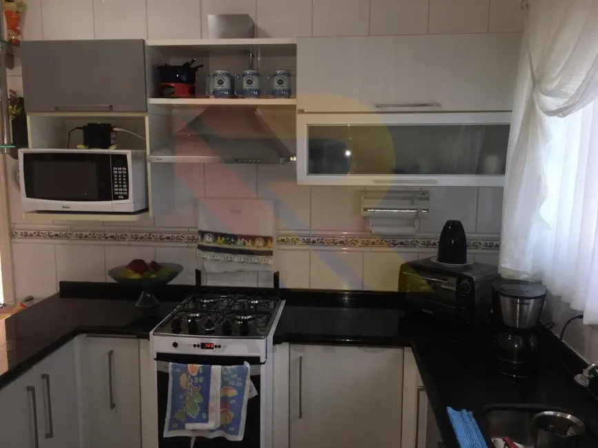 Foto 4 de Casa de Condomínio com 4 quartos à venda, 292m2 em Aruja - SP