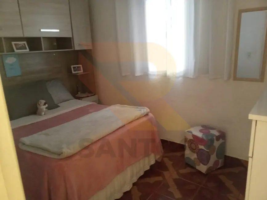 Foto 4 de Casa com 3 quartos à venda, 120m2 em Parque Rodrigo Barreto, Aruja - SP