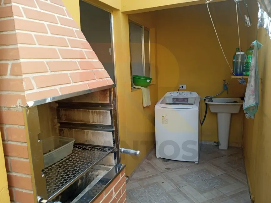 Foto 8 de Casa com 3 quartos à venda, 120m2 em Parque Rodrigo Barreto, Aruja - SP