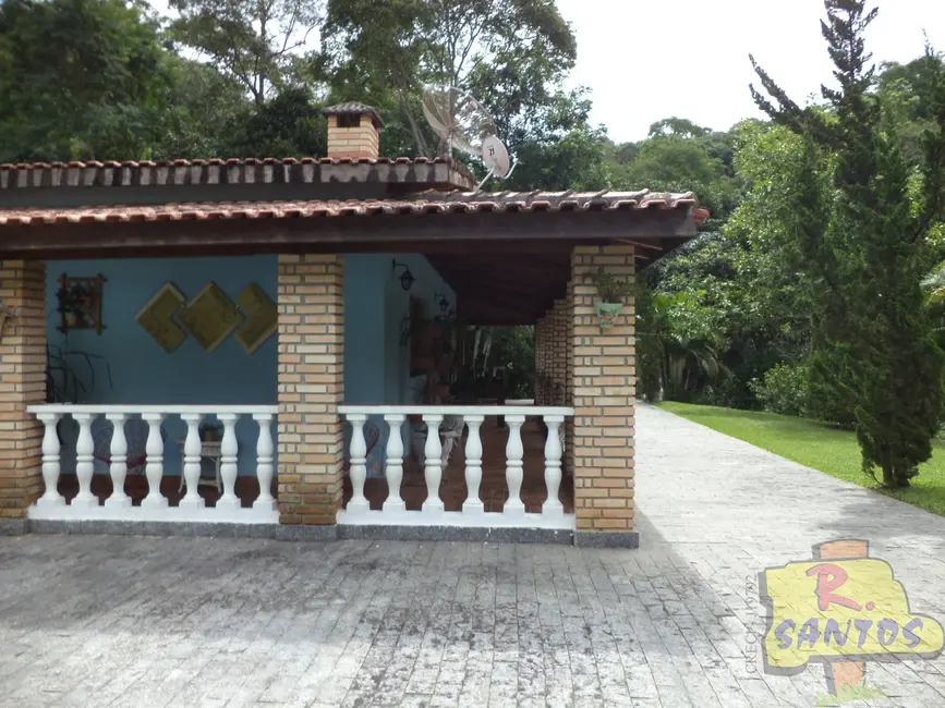 Foto 3 de Chácara com 4 quartos à venda, 570m2 em Aruja - SP