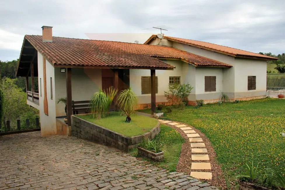 Foto 2 de Chácara com 2 quartos à venda, 584m2 em Santa Isabel - SP