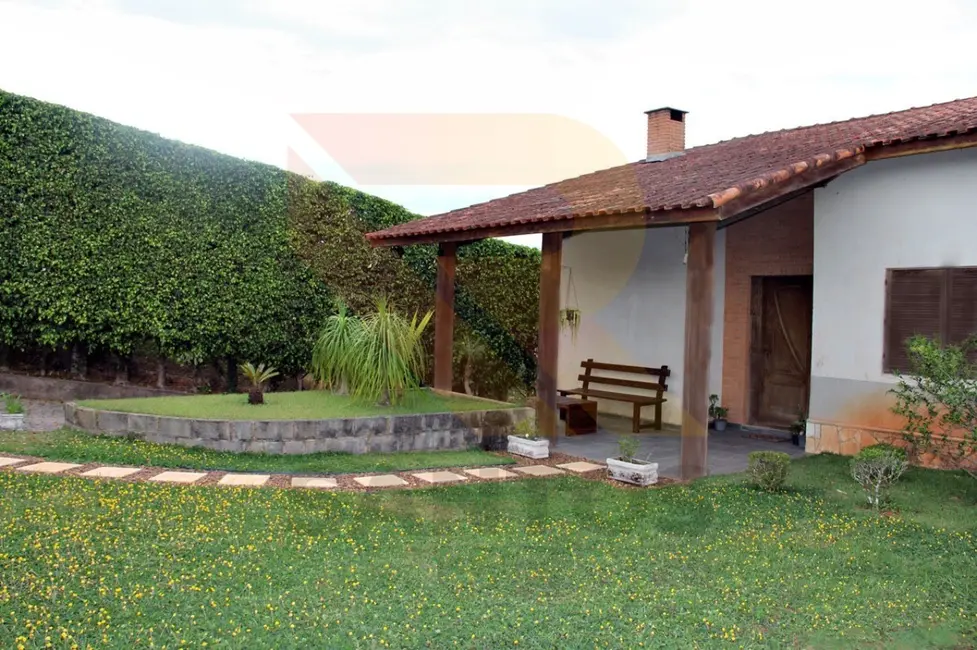 Foto 4 de Chácara com 2 quartos à venda, 584m2 em Santa Isabel - SP