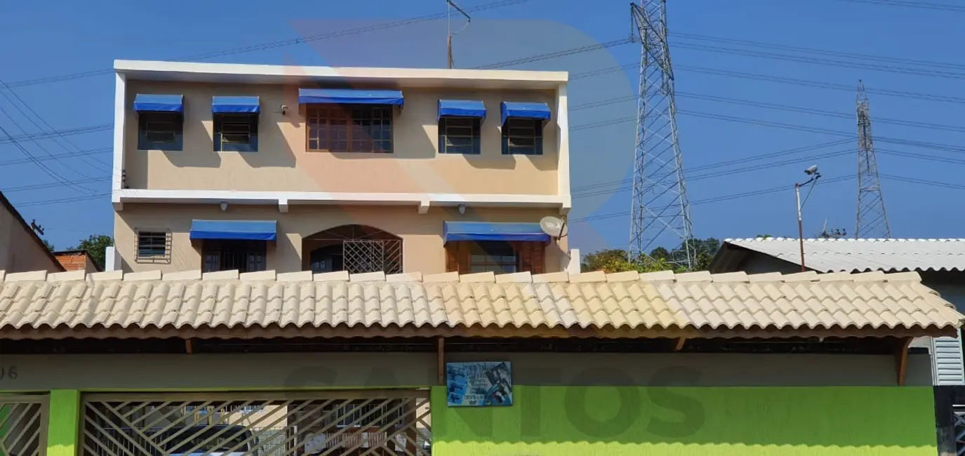 Foto 2 de Casa com 3 quartos à venda, 240m2 em Mirante do Arujá, Aruja - SP