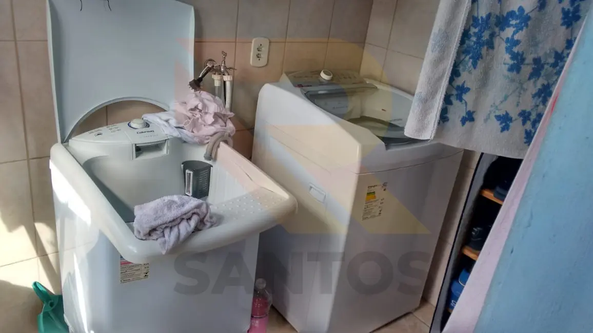 Foto 9 de Casa com 2 quartos à venda, 121m2 em Aruja - SP