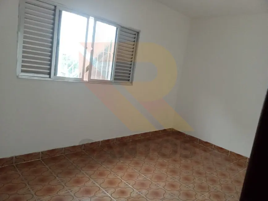 Foto 9 de Casa com 3 quartos à venda, 200m2 em Vila Riman, Aruja - SP