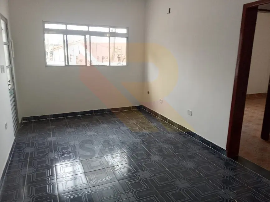 Foto 5 de Casa com 3 quartos à venda, 200m2 em Vila Riman, Aruja - SP