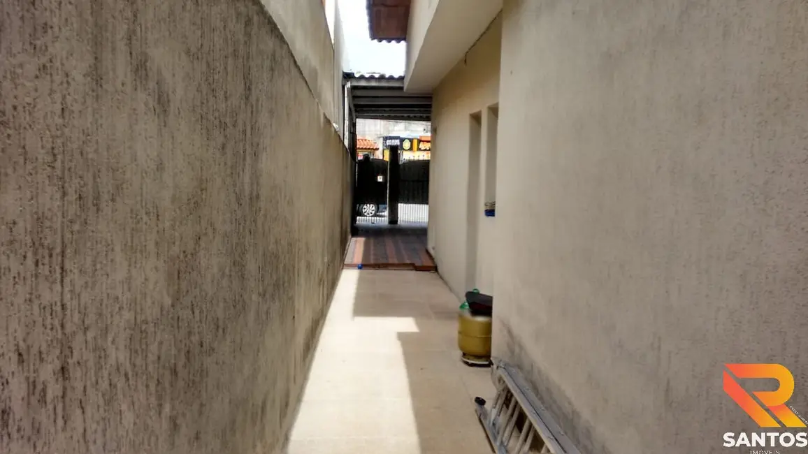 Foto 4 de Casa com 2 quartos à venda, 200m2 em Aruja - SP