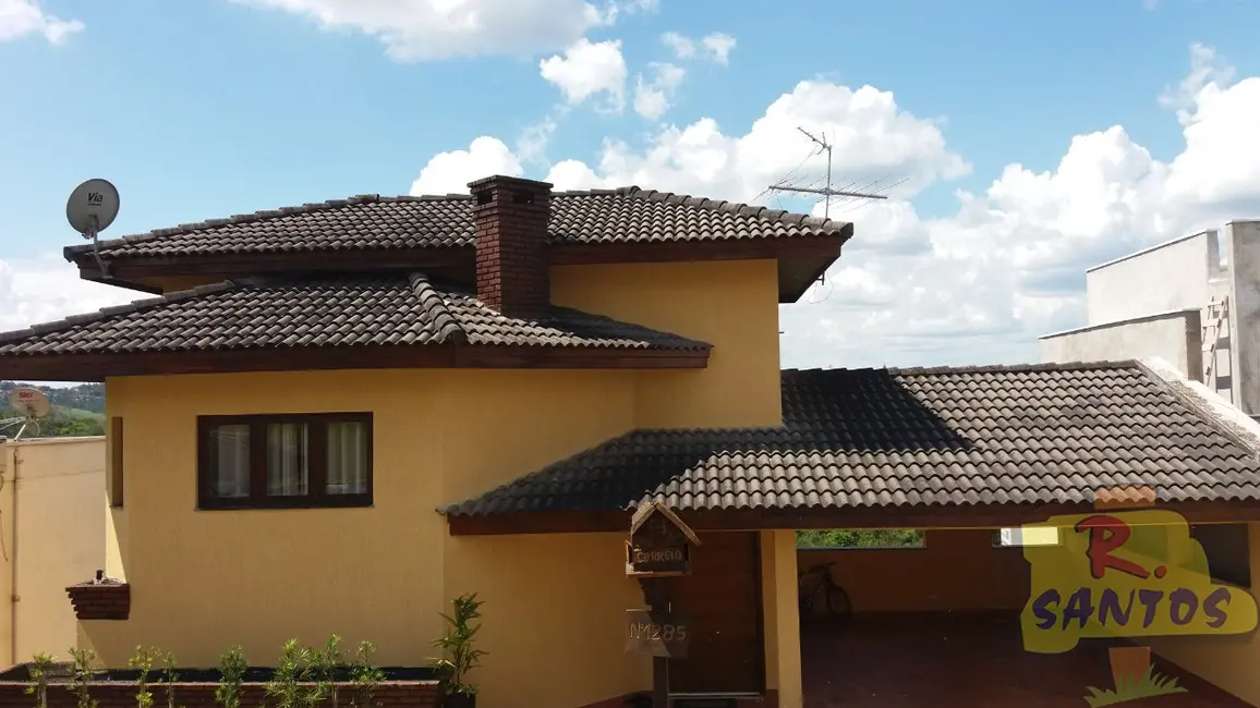 Foto 1 de Casa de Condomínio com 3 quartos à venda, 282m2 em Aruja - SP