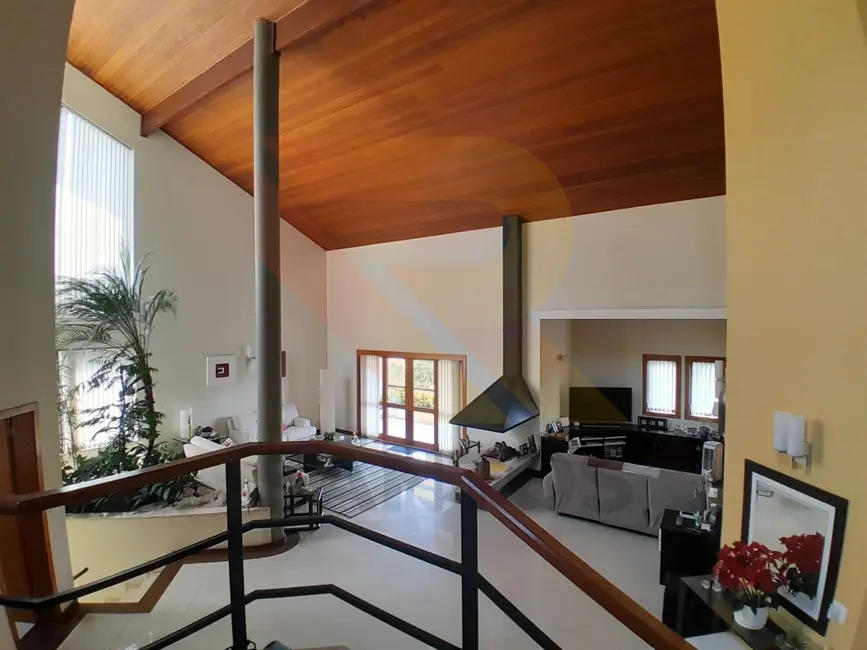 Foto 4 de Casa de Condomínio com 3 quartos à venda, 400m2 em Aruja - SP