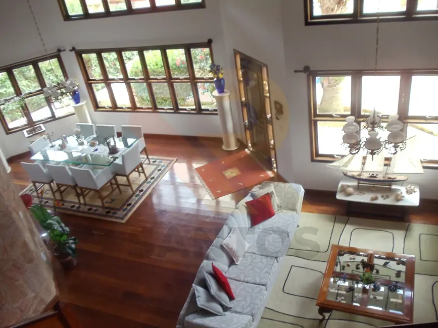 Casa de Condomínio com 4 quartos à venda, 440m2 em Aruja - SP - imagem 9 Foto 9 de Casa de Condomínio com 4 quartos à venda, 440m2 em Aruja - SP