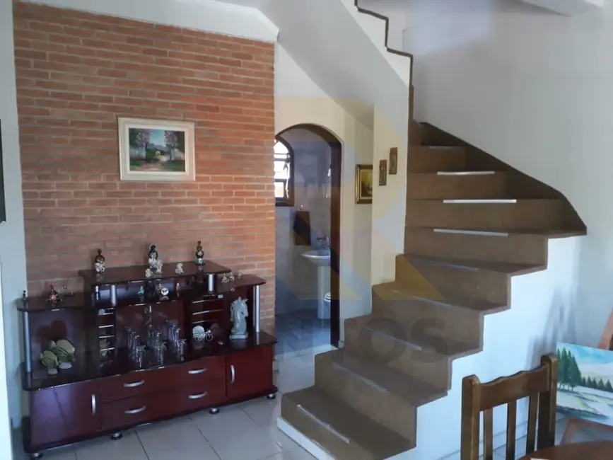 Foto 7 de Casa com 3 quartos à venda, 178m2 em Barbosas, Aruja - SP