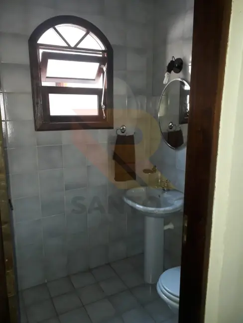 Foto 8 de Casa com 3 quartos à venda, 178m2 em Barbosas, Aruja - SP