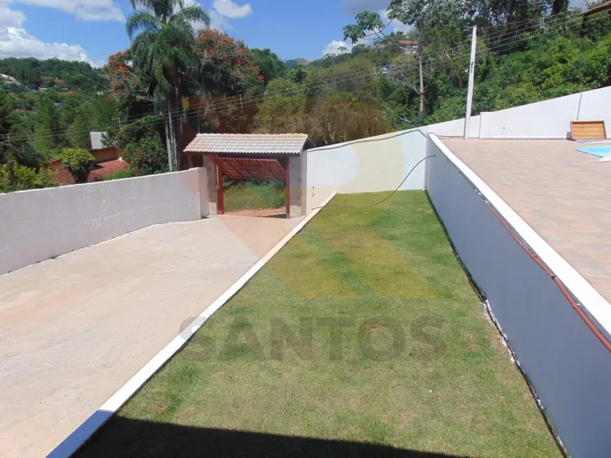 Foto 4 de Chácara com 3 quartos à venda, 300m2 em Santa Isabel - SP