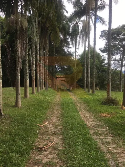 Foto 3 de Chácara com 5 quartos à venda, 250m2 em Santa Isabel - SP