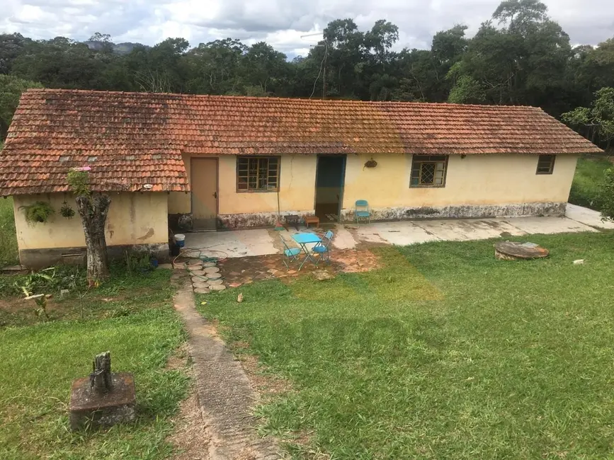 Foto 1 de Chácara com 5 quartos à venda, 250m2 em Santa Isabel - SP