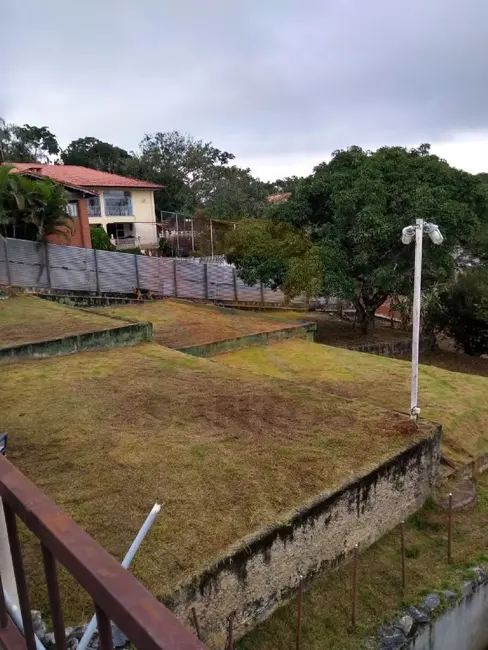 Foto 1 de Terreno / Lote à venda, 1000m2 em Aruja - SP