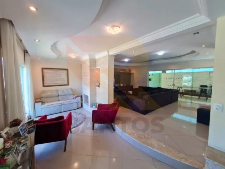 Foto 2 de Casa de Condomínio com 4 quartos à venda, 345m2 em Aruja - SP