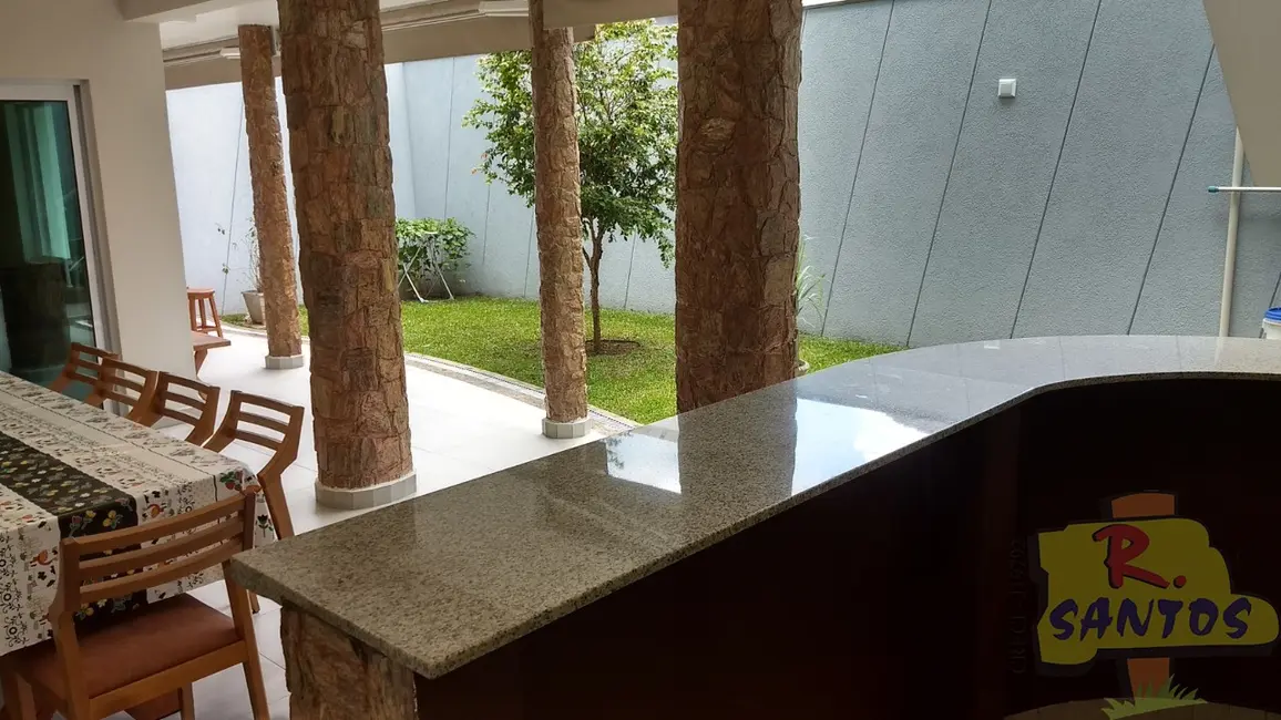 Foto 7 de Casa de Condomínio com 4 quartos à venda, 320m2 em Aruja - SP