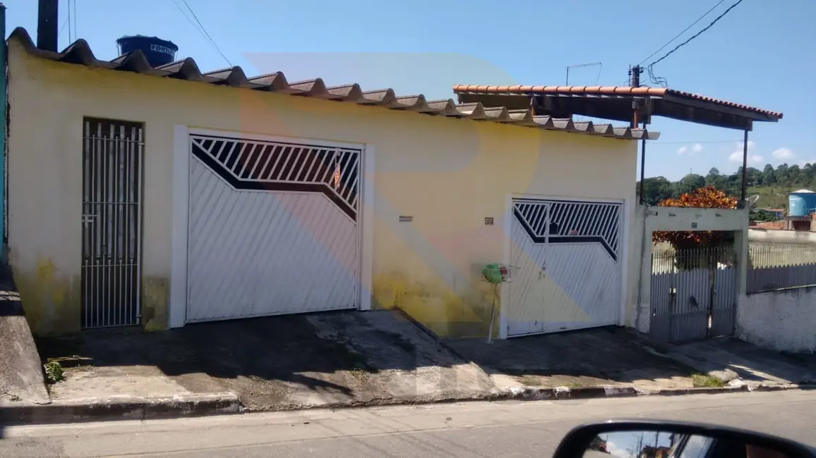 Foto 1 de Casa com 2 quartos à venda, 180m2 em Aruja - SP