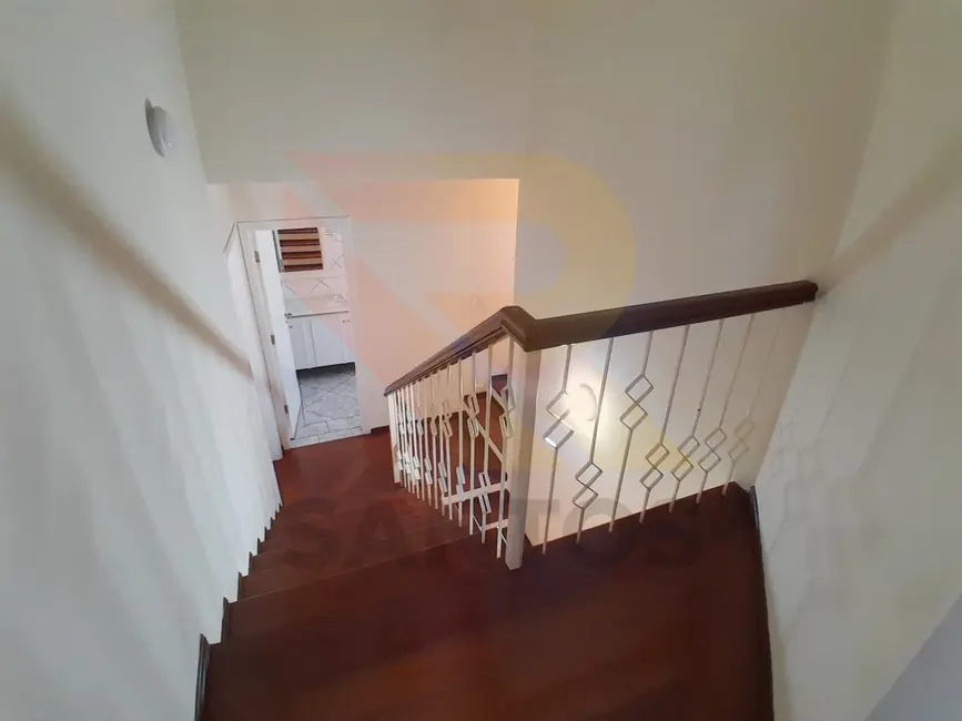 Foto 4 de Casa de Condomínio com 3 quartos à venda e para alugar, 330m2 em Aruja - SP