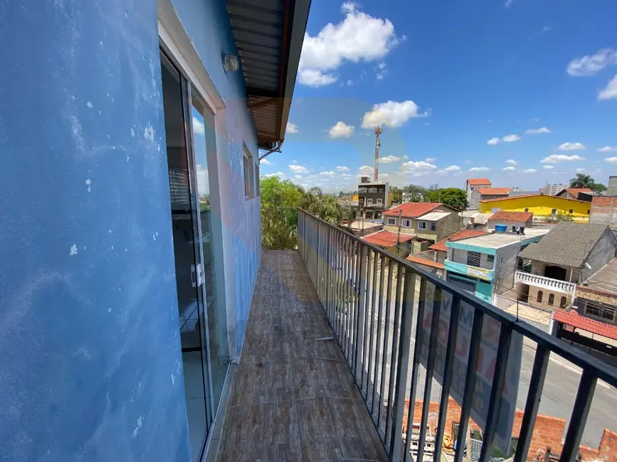Apartamento com 3 quartos para alugar em Parque Rodrigo Barreto, Aruja - SP - imagem 5 Foto 5 de Apartamento com 3 quartos para alugar em Parque Rodrigo Barreto, Aruja - SP