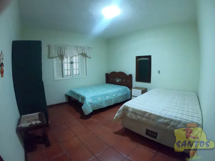 Foto 8 de Chácara com 6 quartos à venda, 600m2 em Canjicas, Aruja - SP
