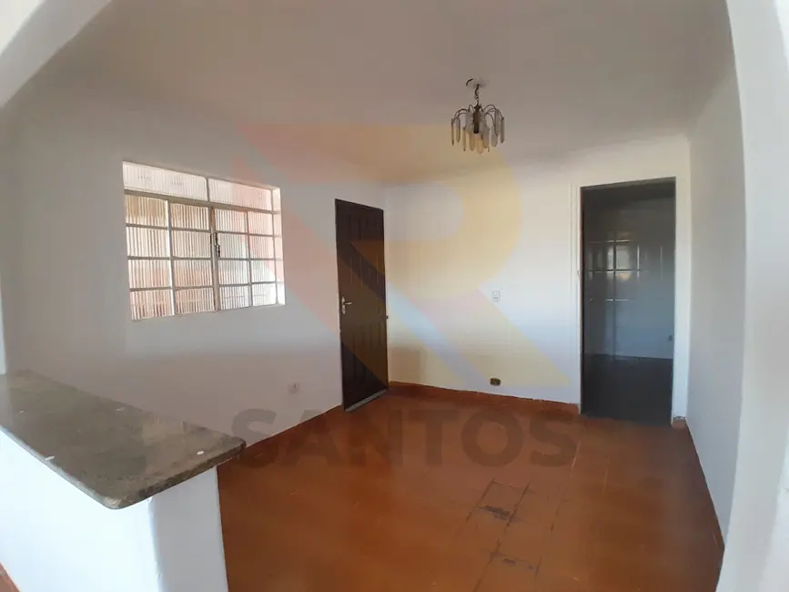 Casa com 3 quartos para alugar, 315m2 em Jardim Real, Aruja - SP - imagem 6 Foto 6 de Casa com 3 quartos para alugar, 315m2 em Jardim Real, Aruja - SP