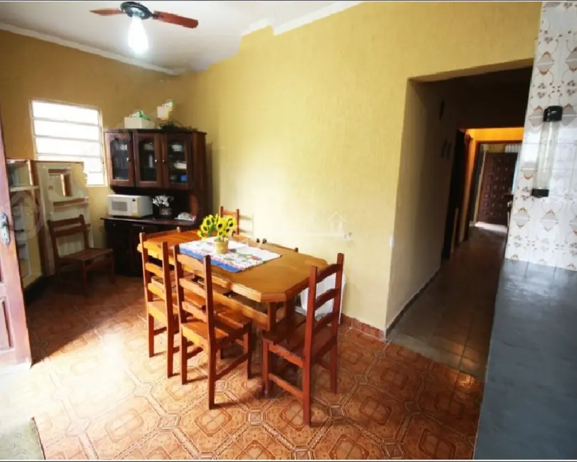 Foto 5 de Casa com 2 quartos à venda, 137m2 em Peruibe - SP