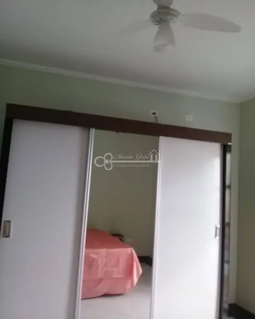 Sobrado com 2 quartos à venda, 98m2 em Caiçara, Praia Grande - SP - imagem 3 Foto 3 de Sobrado com 2 quartos à venda, 98m2 em Caiçara, Praia Grande - SP
