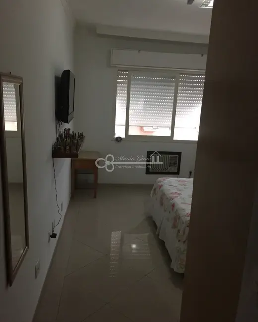 Foto 4 de Apartamento com 2 quartos à venda, 112m2 em Embaré, Santos - SP