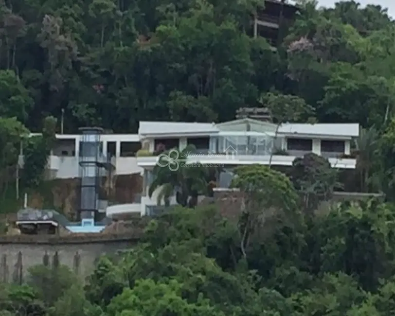 Foto 5 de Sobrado com 4 quartos à venda, 1200m2 em Ubatuba - SP