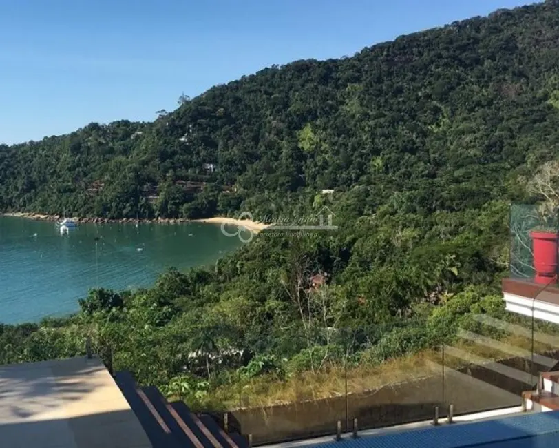 Foto 6 de Sobrado com 4 quartos à venda, 1200m2 em Ubatuba - SP