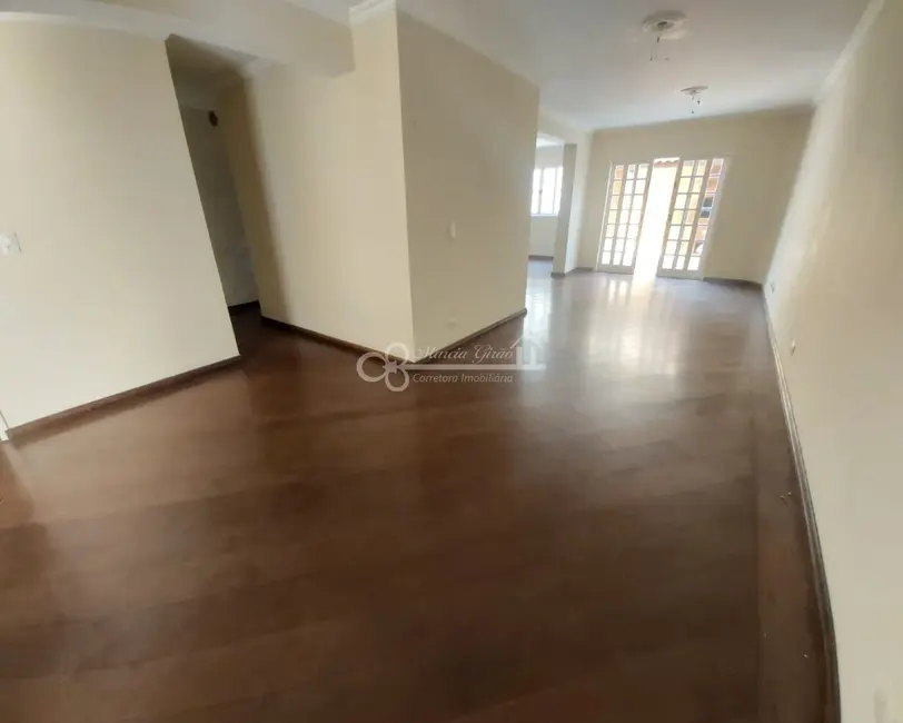 Foto 9 de Sobrado com 3 quartos à venda, 330m2 em Dos Casa, Sao Bernardo Do Campo - SP