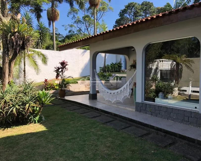 Sobrado com 4 quartos à venda, 380m2 em Sete Praias, São Paulo - SP - imagem 4 Foto 4 de Sobrado com 4 quartos à venda, 380m2 em Sete Praias, São Paulo - SP