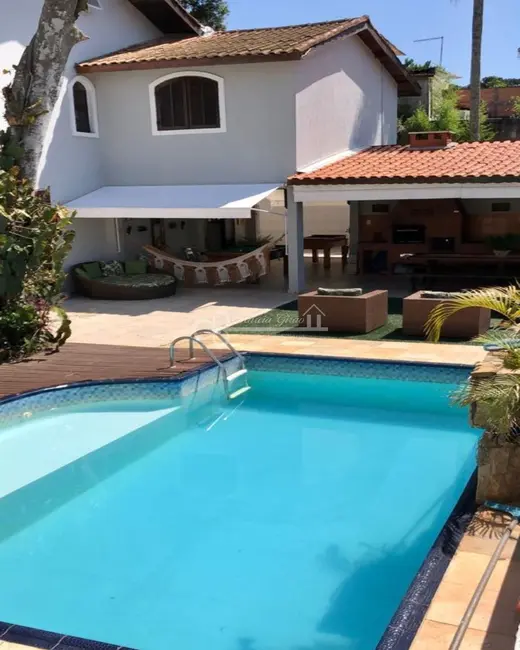 Sobrado com 4 quartos à venda, 380m2 em Sete Praias, São Paulo - SP - imagem 5 Foto 5 de Sobrado com 4 quartos à venda, 380m2 em Sete Praias, São Paulo - SP