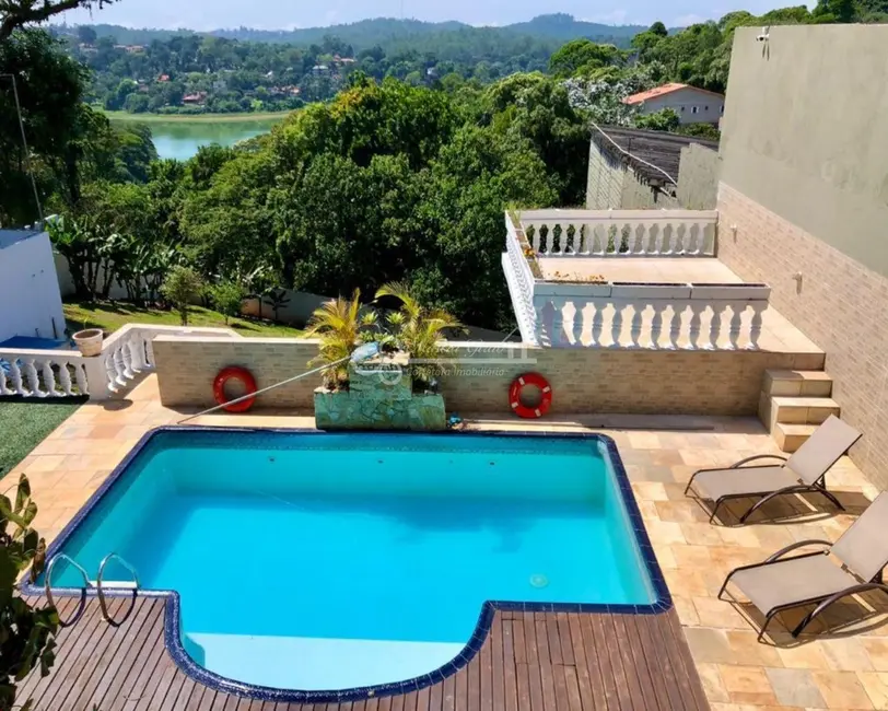 Sobrado com 4 quartos à venda, 380m2 em Sete Praias, São Paulo - SP - imagem 6 Foto 6 de Sobrado com 4 quartos à venda, 380m2 em Sete Praias, São Paulo - SP