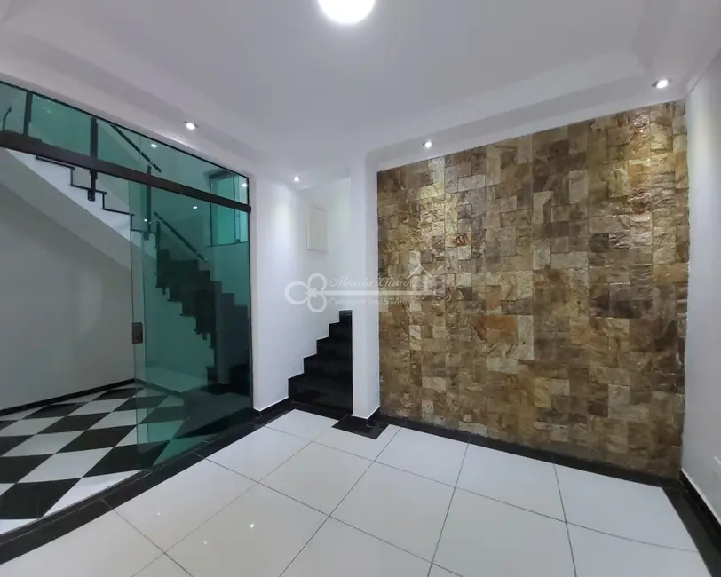 Foto 4 de Sobrado com 4 quartos à venda, 186m2 em Parque Terra Nova, Sao Bernardo Do Campo - SP