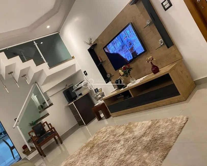 Foto 2 de Sobrado com 3 quartos à venda, 223m2 em Planalto, Sao Bernardo Do Campo - SP