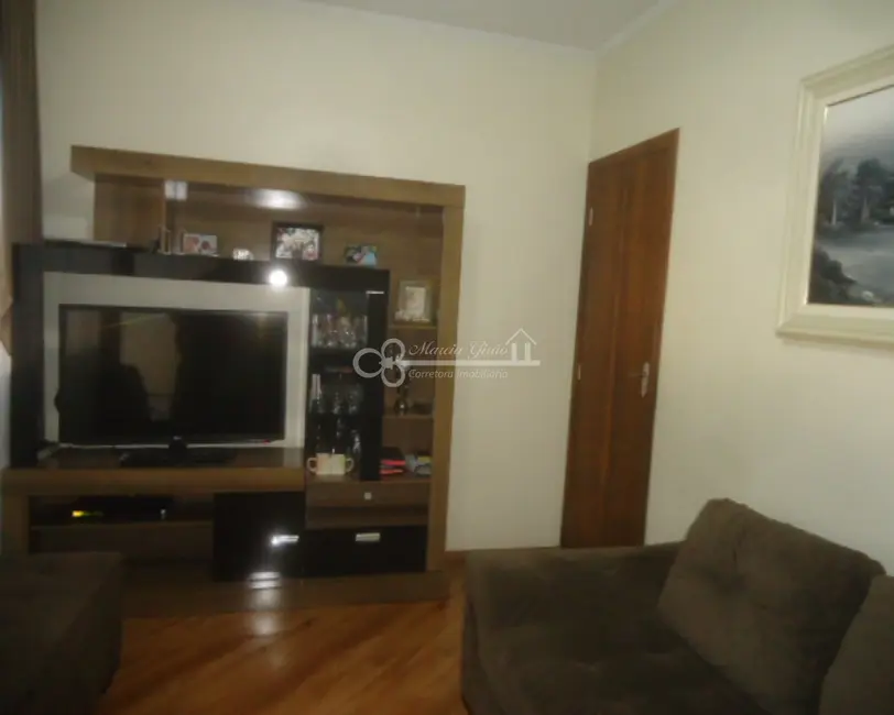 Casa com 3 quartos à venda, 140m2 em Paulicéia, Sao Bernardo Do Campo - SP - imagem 3 Foto 3 de Casa com 3 quartos à venda, 140m2 em Paulicéia, Sao Bernardo Do Campo - SP