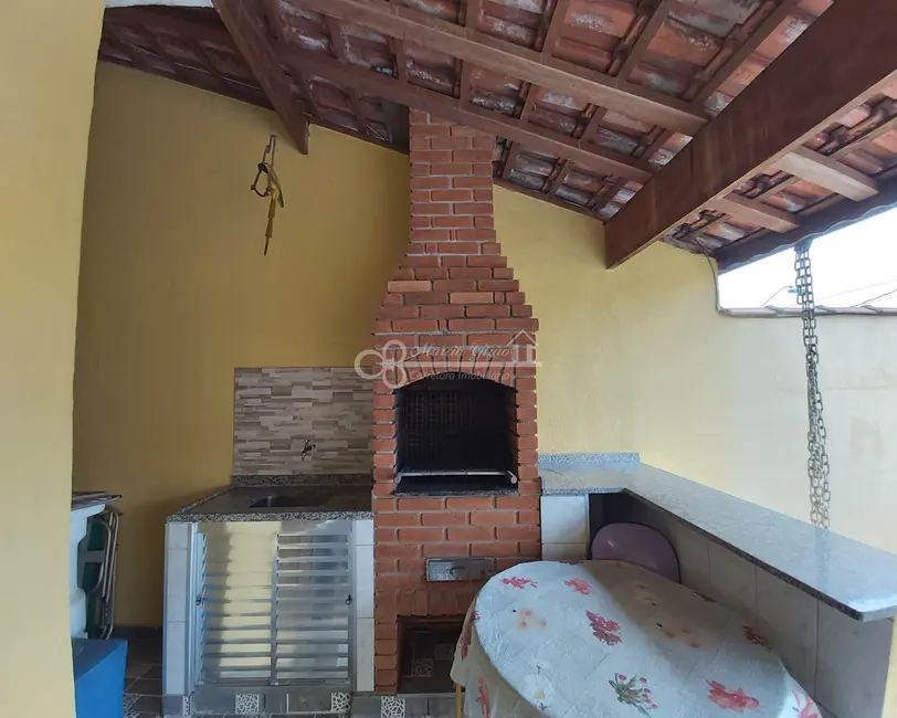 Sobrado com 4 quartos à venda, 204m2 em Taboão, Sao Bernardo Do Campo - SP - imagem 9 Foto 9 de Sobrado com 4 quartos à venda, 204m2 em Taboão, Sao Bernardo Do Campo - SP