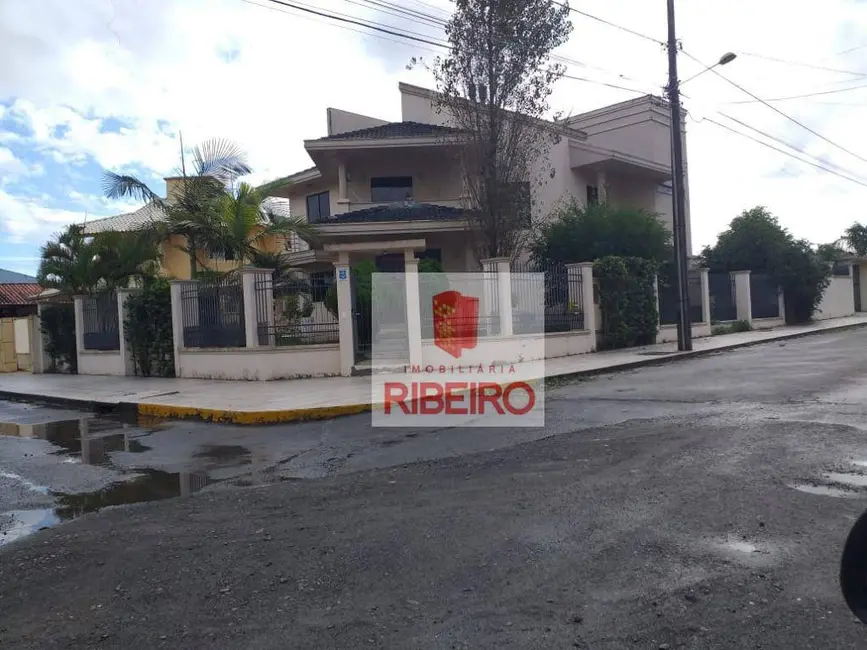 Foto 8 de Casa com 5 quartos à venda, 365m2 em Centro, Ararangua - SC