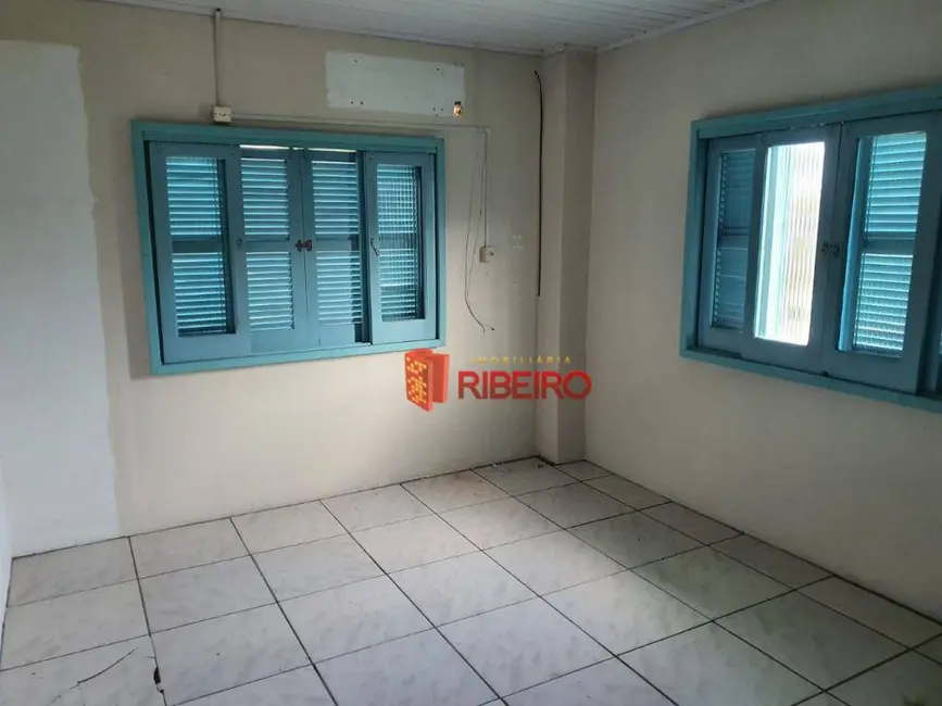 Casa com 5 quartos à venda, 200m2 em Coloninha, Ararangua - SC - imagem 4 Foto 4 de Casa com 5 quartos à venda, 200m2 em Coloninha, Ararangua - SC